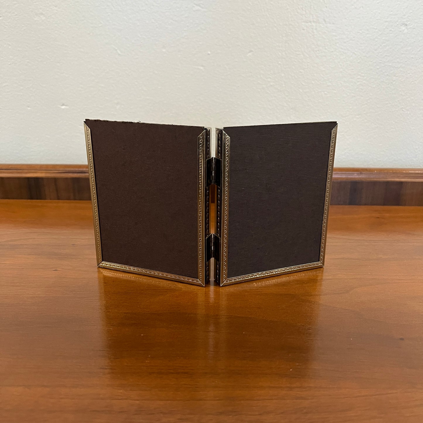Vintage Gold Metal Hinged 4x5" Double Picture Frame