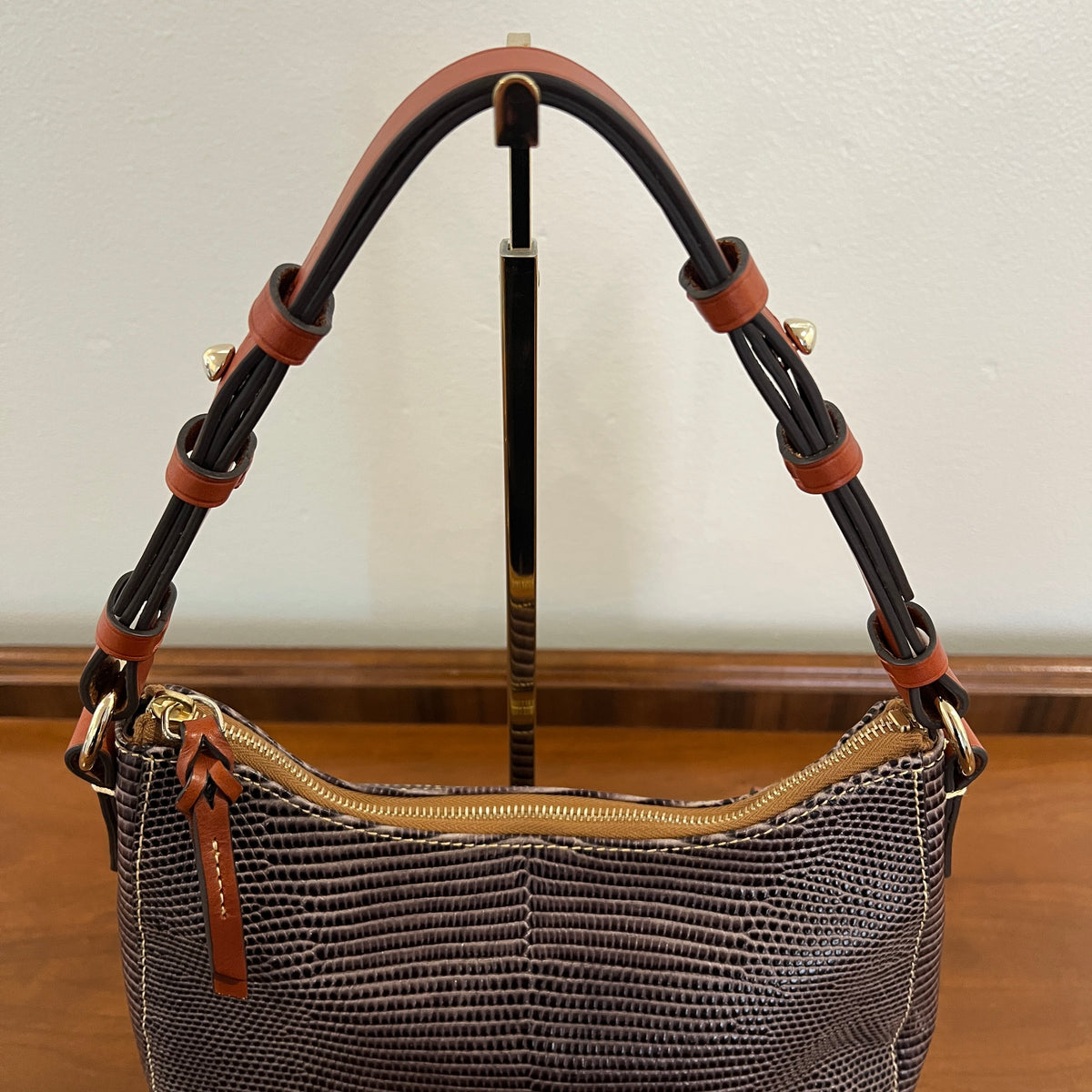 Preloved Dooney & Bourke Lizard Embossed Medium Hobo Bag