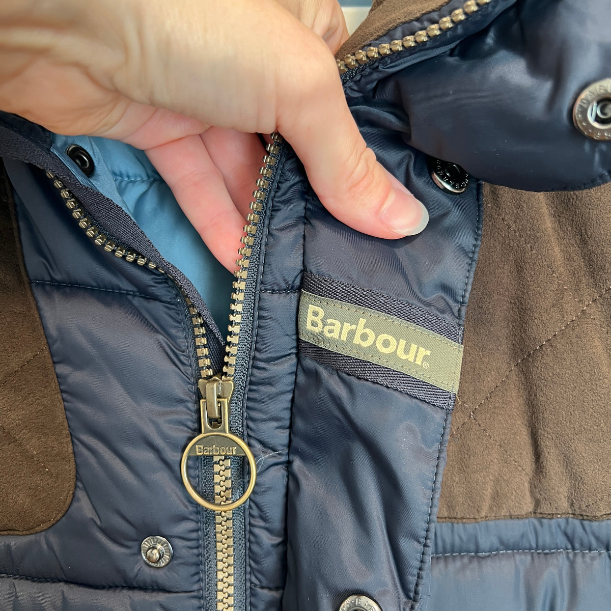 Preloved Barbour Men's M Navy Colwarmth Quilt Gilet