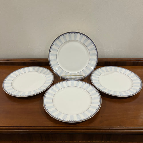 Set of 4 Vintage Royal Doulton Westminster 10.5" Round Dinner Plates