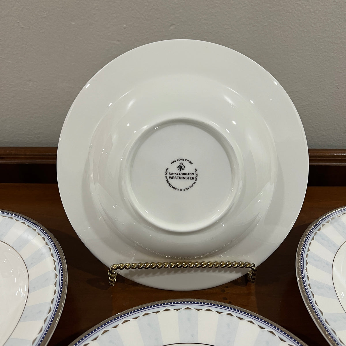 Set of 4 Vintage Royal Doulton Westminster 9" Large Rim Soup Bowls