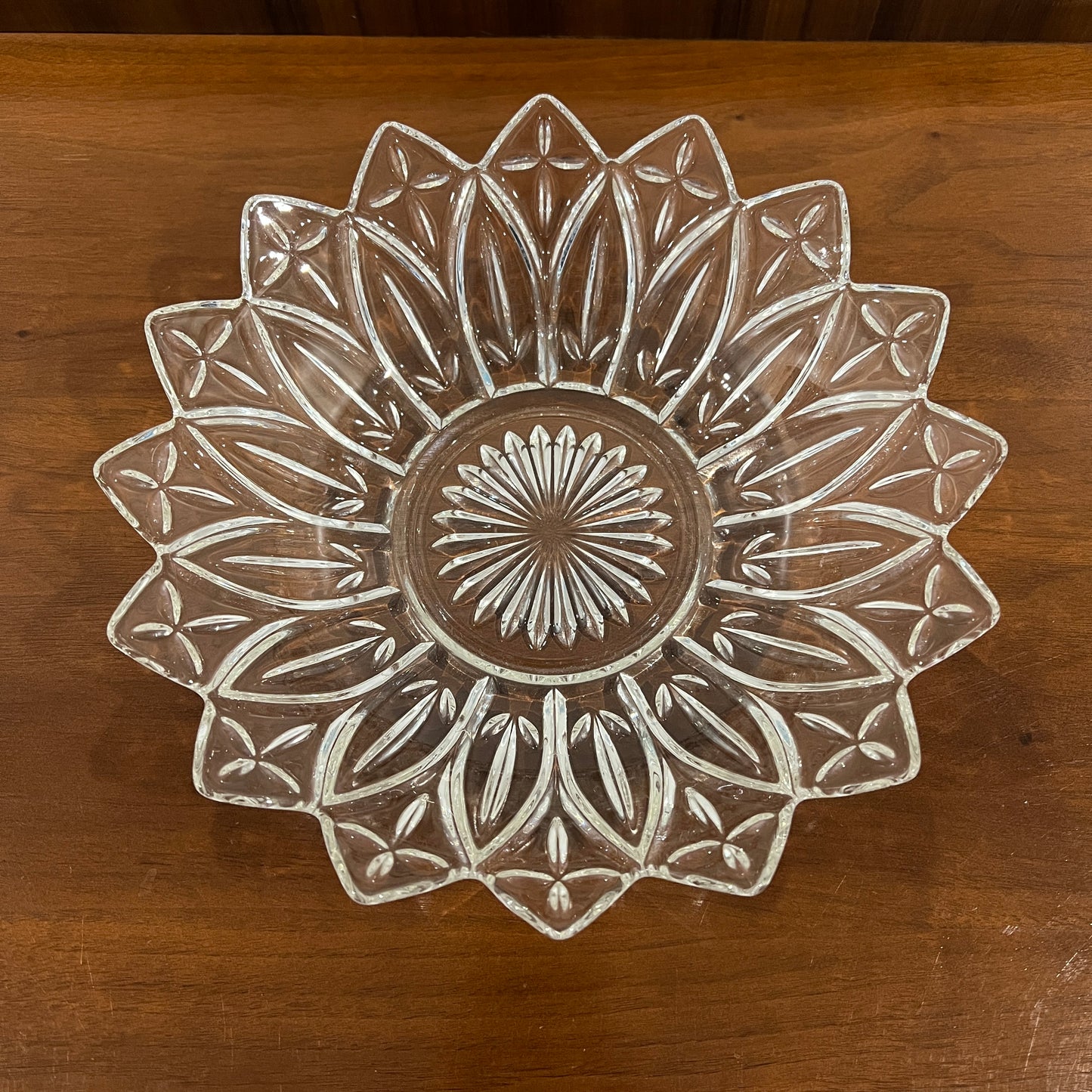 Vintage 1960s Federal Glass Petal Clear Large Serving or Dessert Bowl
