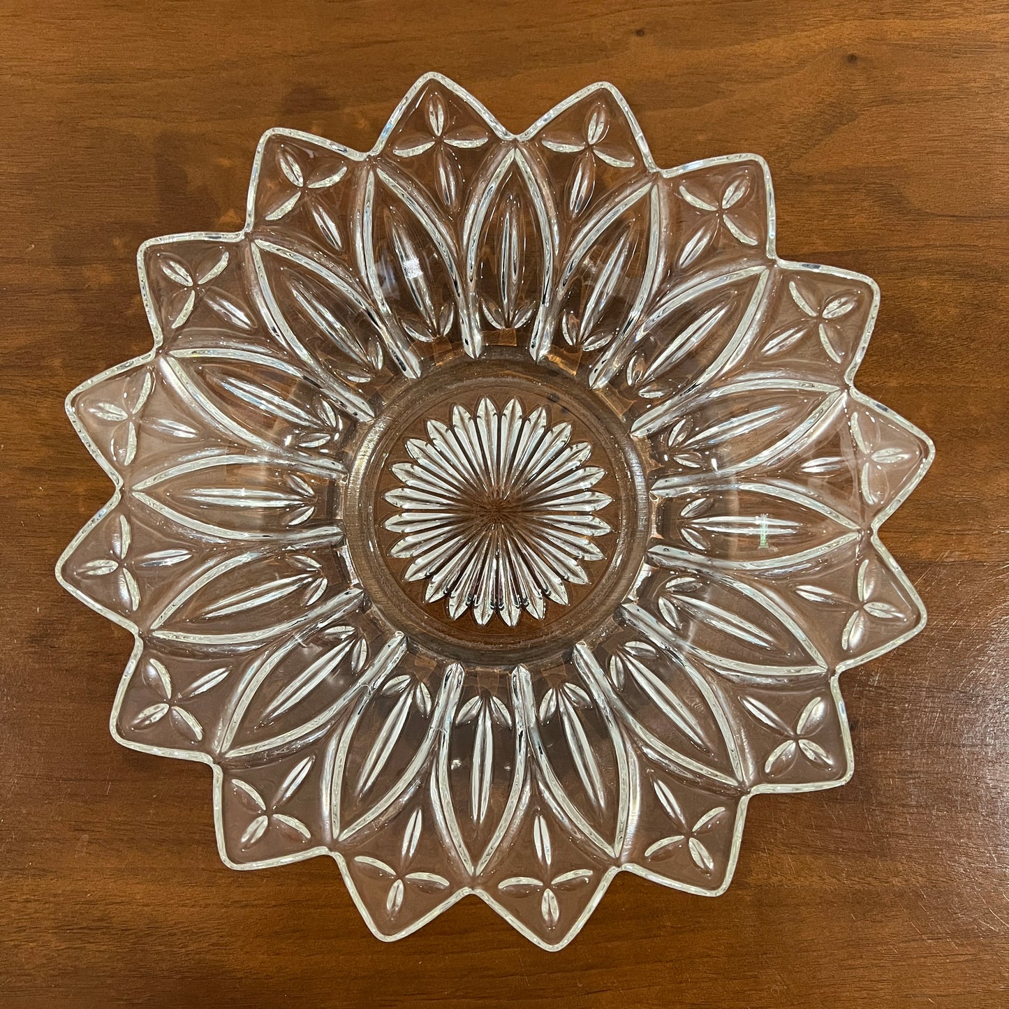 Vintage 1960s Federal Glass Petal Clear Large Serving or Dessert Bowl