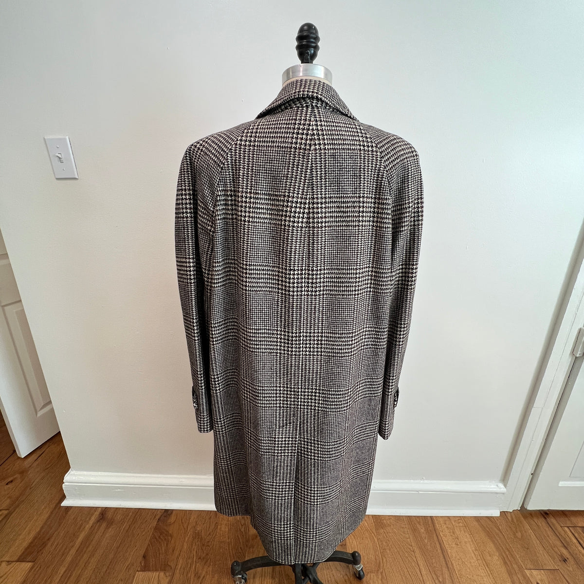 Vintage 1960s/1970s Men's Glen Plaid Long Wool Coat, Size XL/XXL