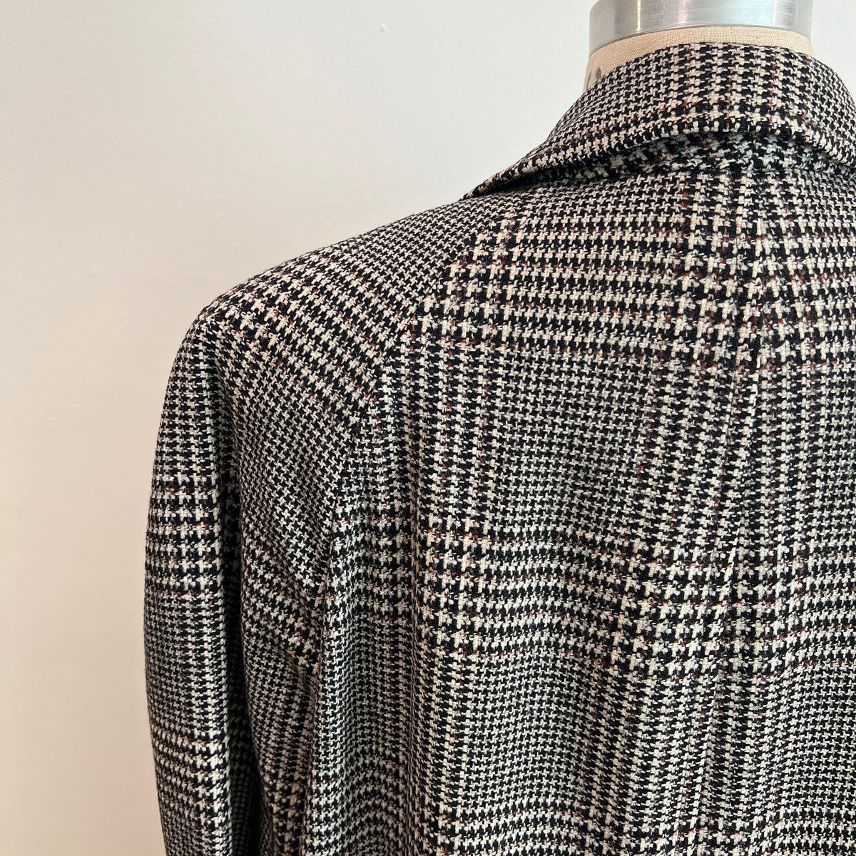 Vintage 1960s/1970s Men's Glen Plaid Long Wool Coat, Size XL/XXL