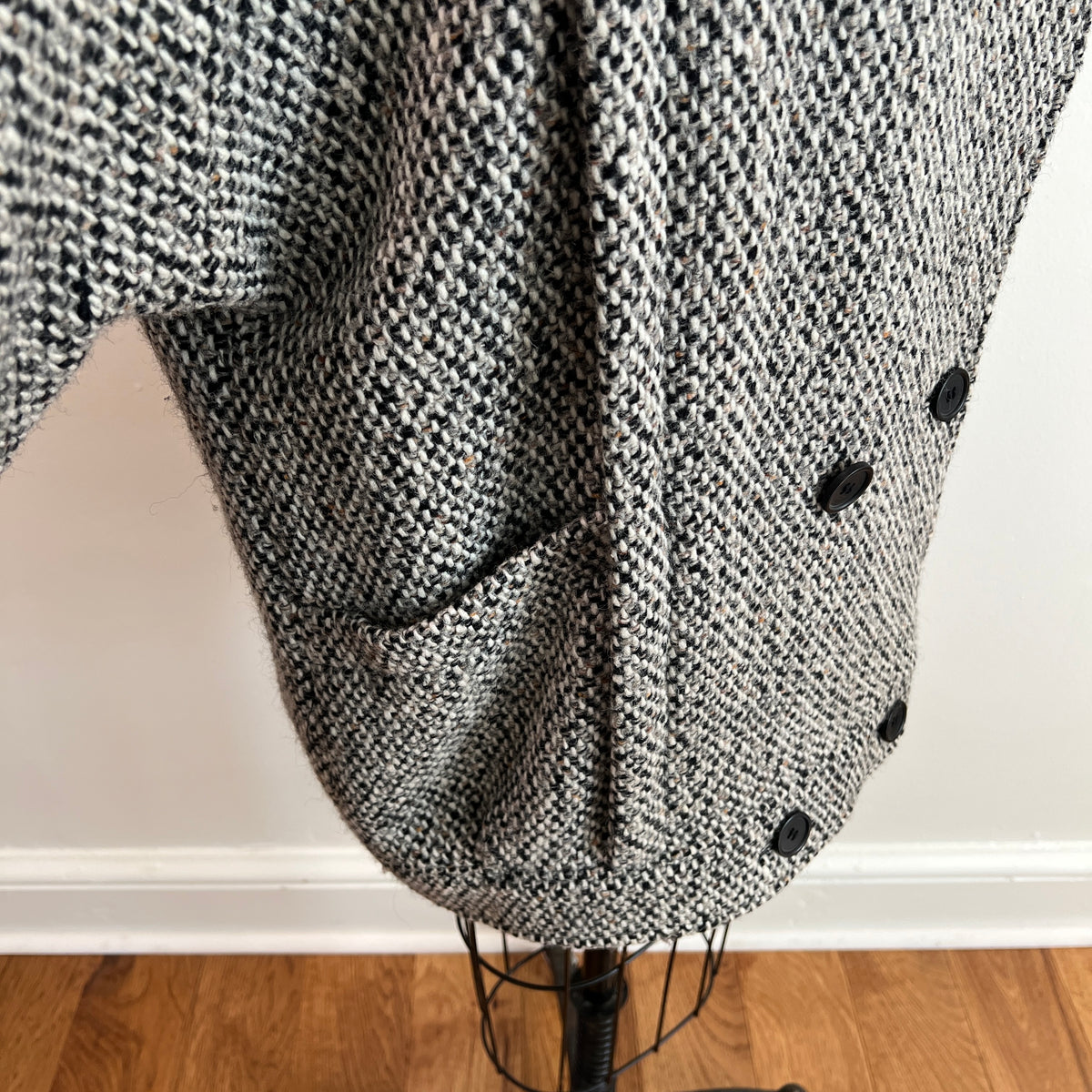 Vintage 1980s Women's Tweed Double-Breasted Wool Coat, Size M/L