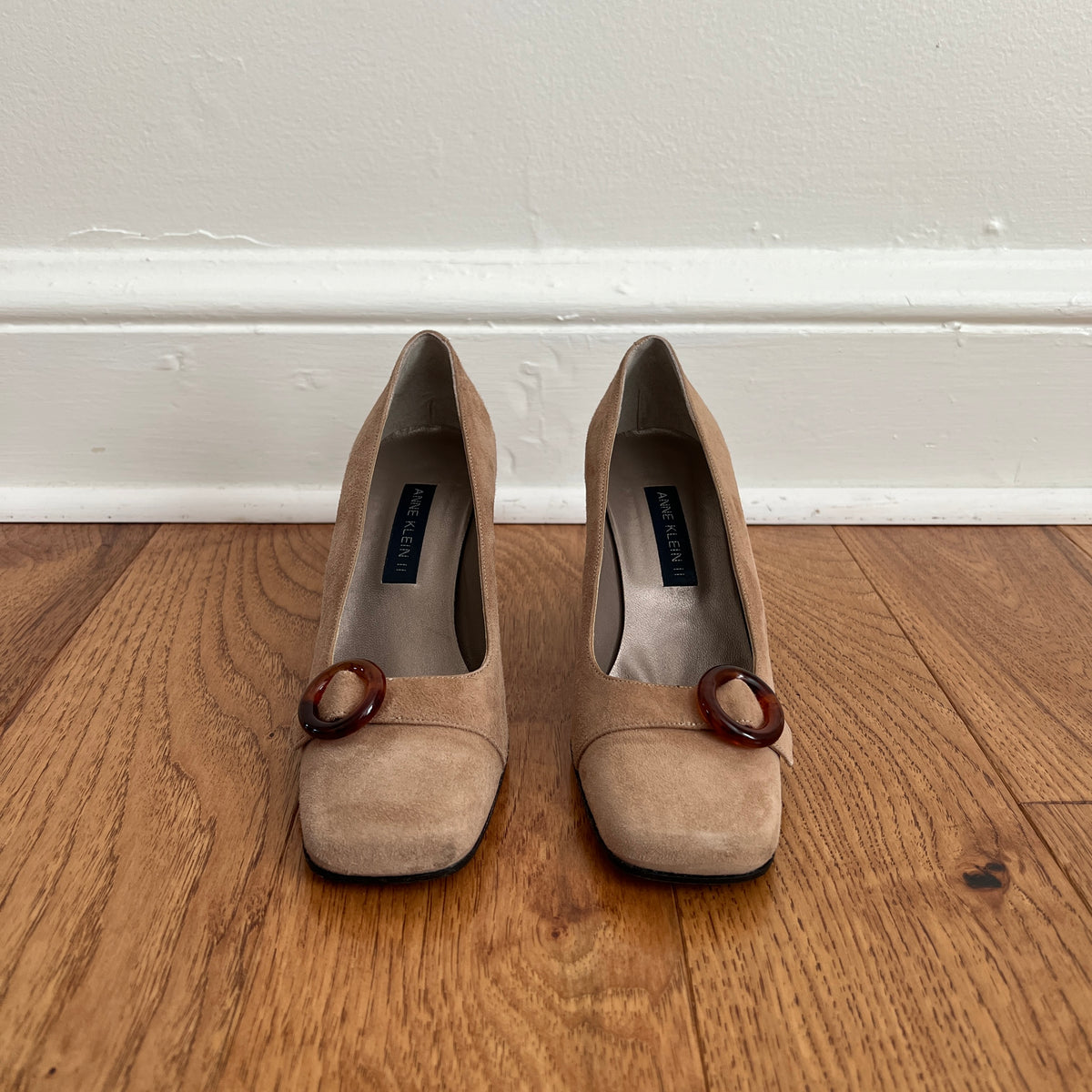 Vintage 1990s Anne Klein II Camel Suede Block Heels, Size 7M