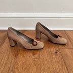 Vintage 1990s Anne Klein II Camel Suede Block Heels, Size 7M
