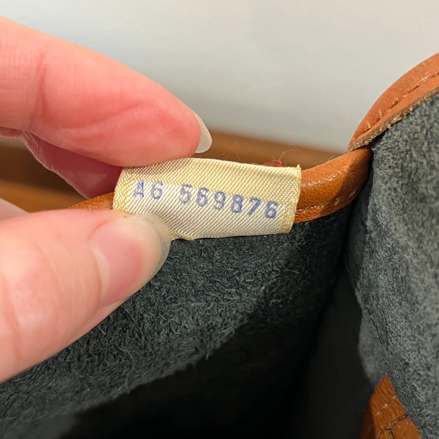 Vintage 1990s Dooney & Bourke All Weather Leather Medium Essex Bag in Black with British Tan Trim