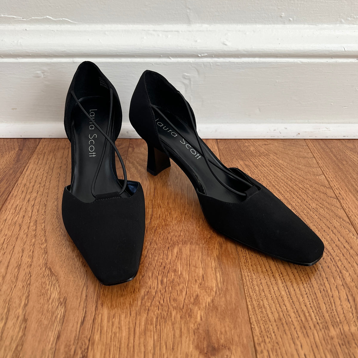 Vintage 1990s Laura Scott Black Square Toed Low Heel Pumps, Size 8