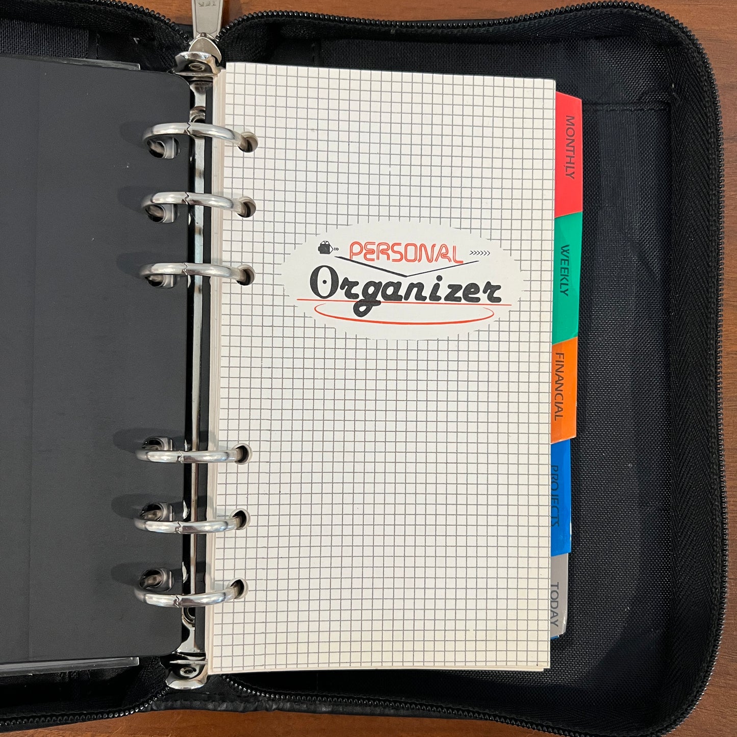 Vintage 2000s Day-Timer Black Leather 6-Ring Zip Around Personal Agenda