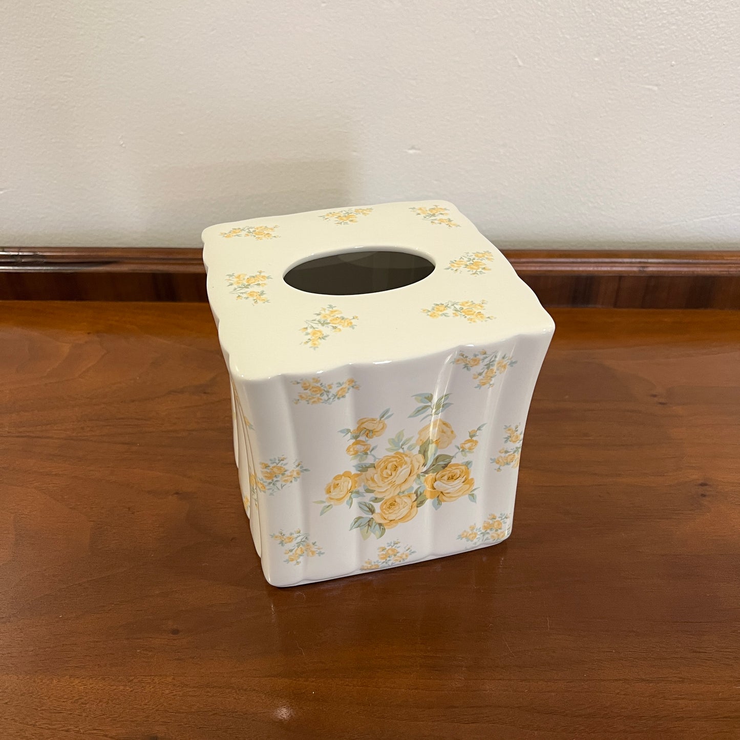 Vintage 2000s Laura Ashley Home Yellow Rose Square Ceramic Tissue Box Cover